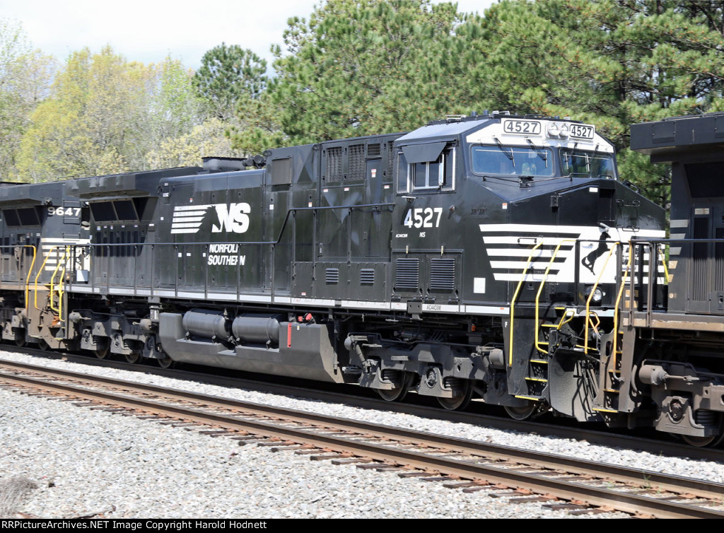 NS 4527